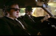 blues-brothers-car-chase-cu