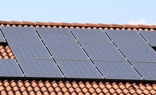 Solar panels, smart battery, electricity, Yorkshire, grid,