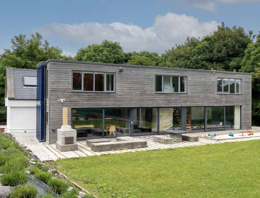 Ireland backs island living
